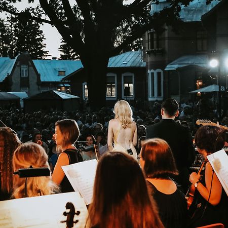 Villa Ammende Restaurant And Hotel Pärnu Exterior foto The 2019 edition of the festival