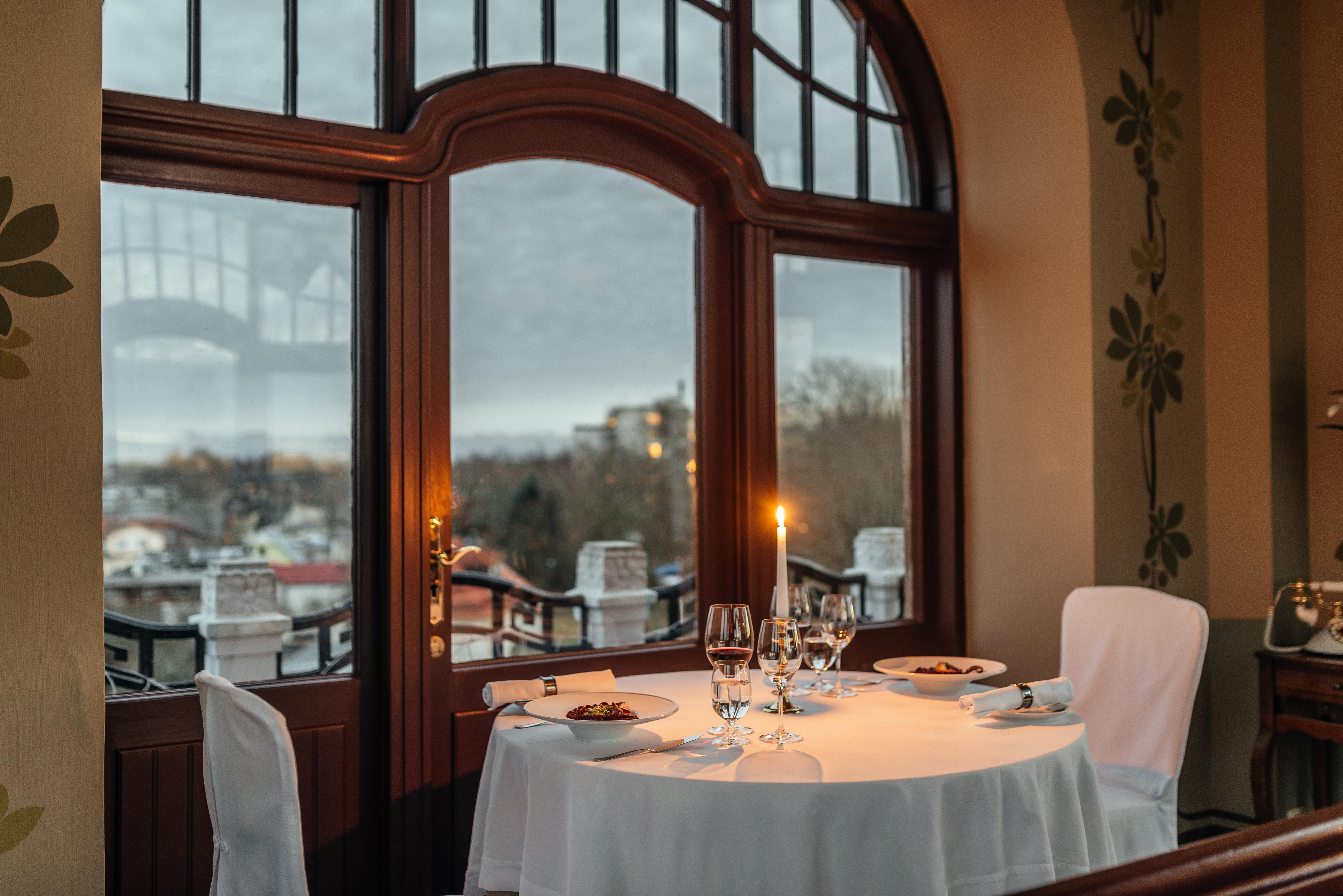 Villa Ammende Restaurant And Hotel Pärnu Exterior foto Restaurant